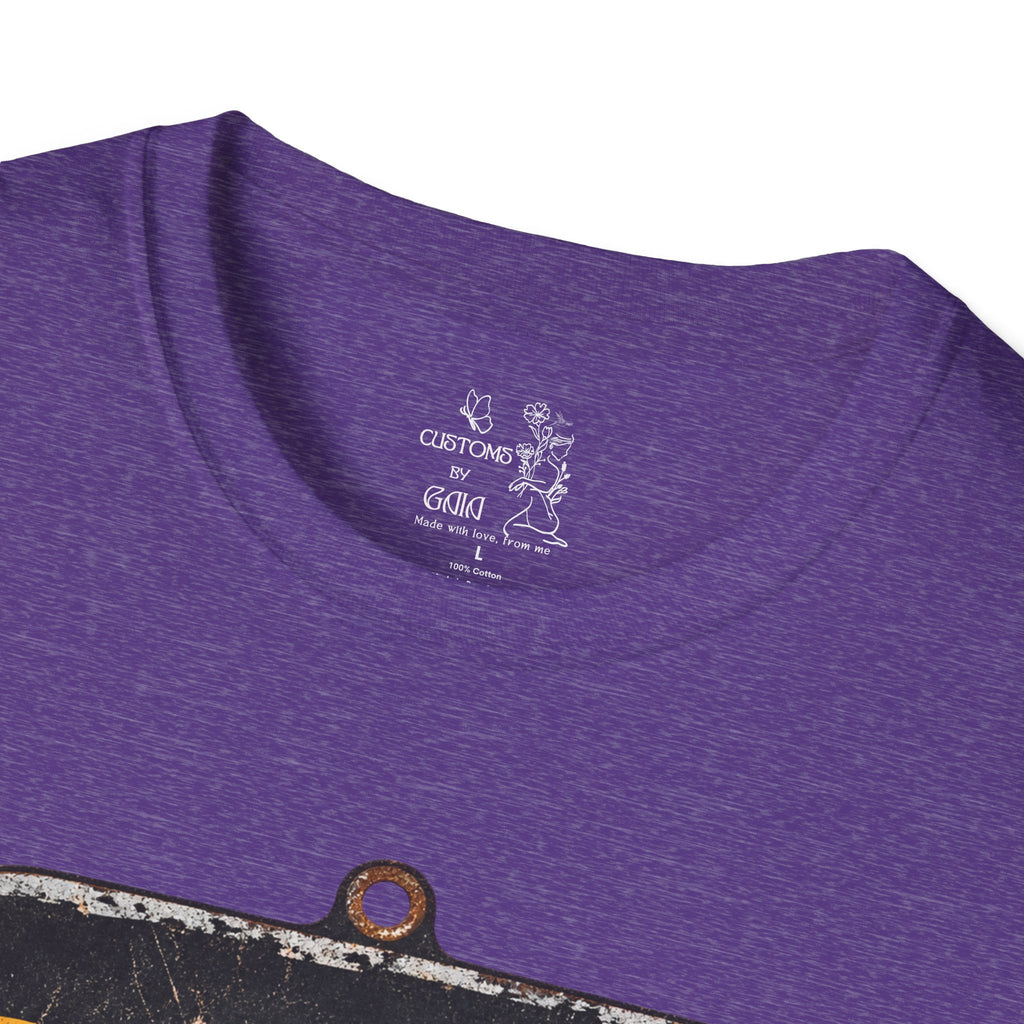 Dandelion Tee — "Born To Live Free, Ridin' On A Breeze" Vintage Floral T-Shirt