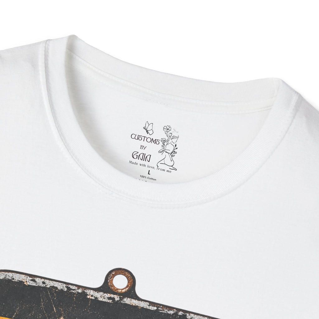 Dandelion Tee — "Born To Live Free, Ridin' On A Breeze" Vintage Floral T-Shirt