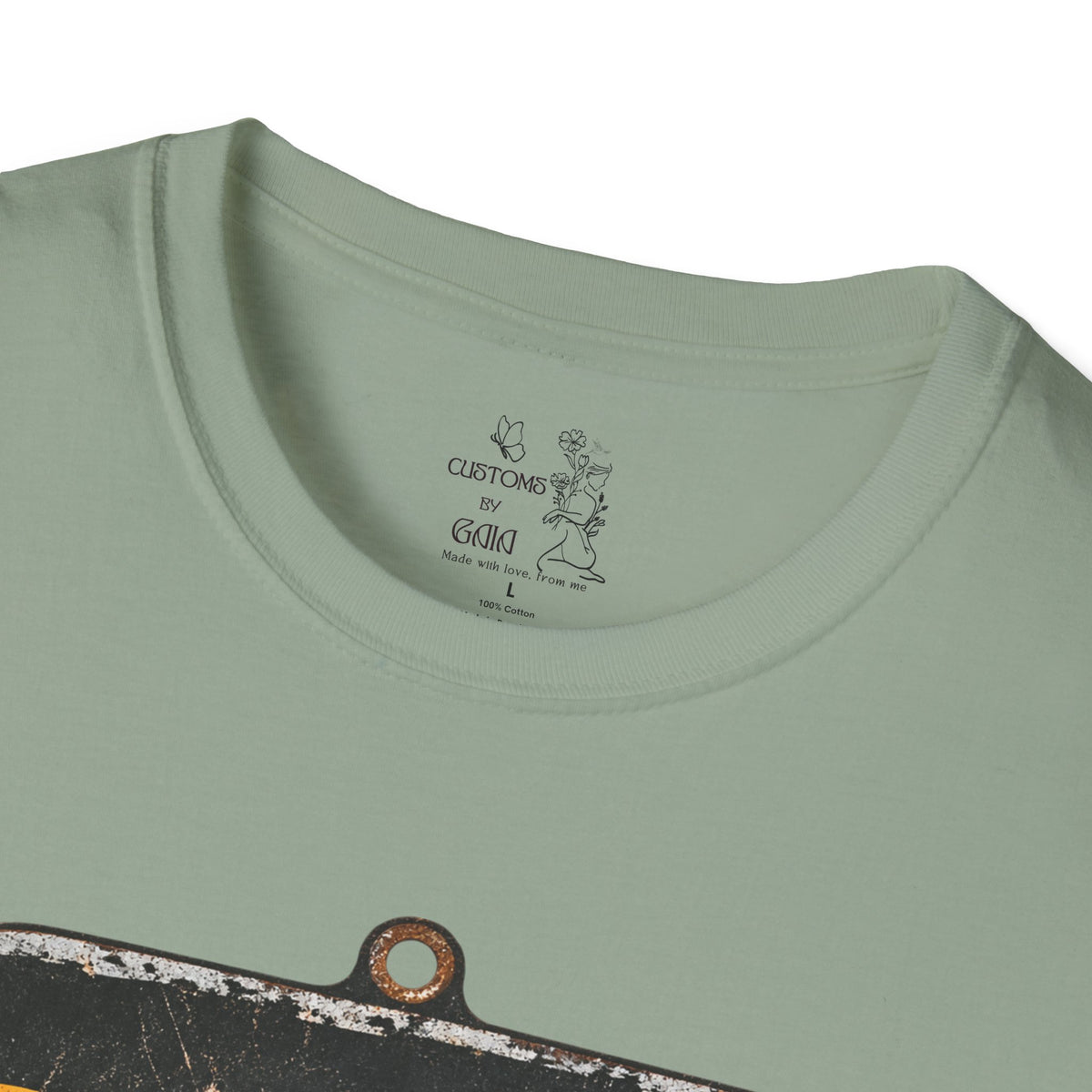 Dandelion Tee — "Born To Live Free, Ridin' On A Breeze" Vintage Floral T-Shirt