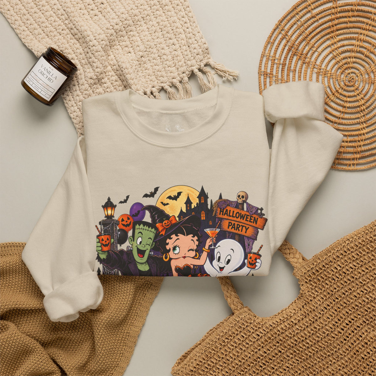 Halloween Betty Boop Crewneck Sweatshirt — Retro Spooky Cartoon Graphic