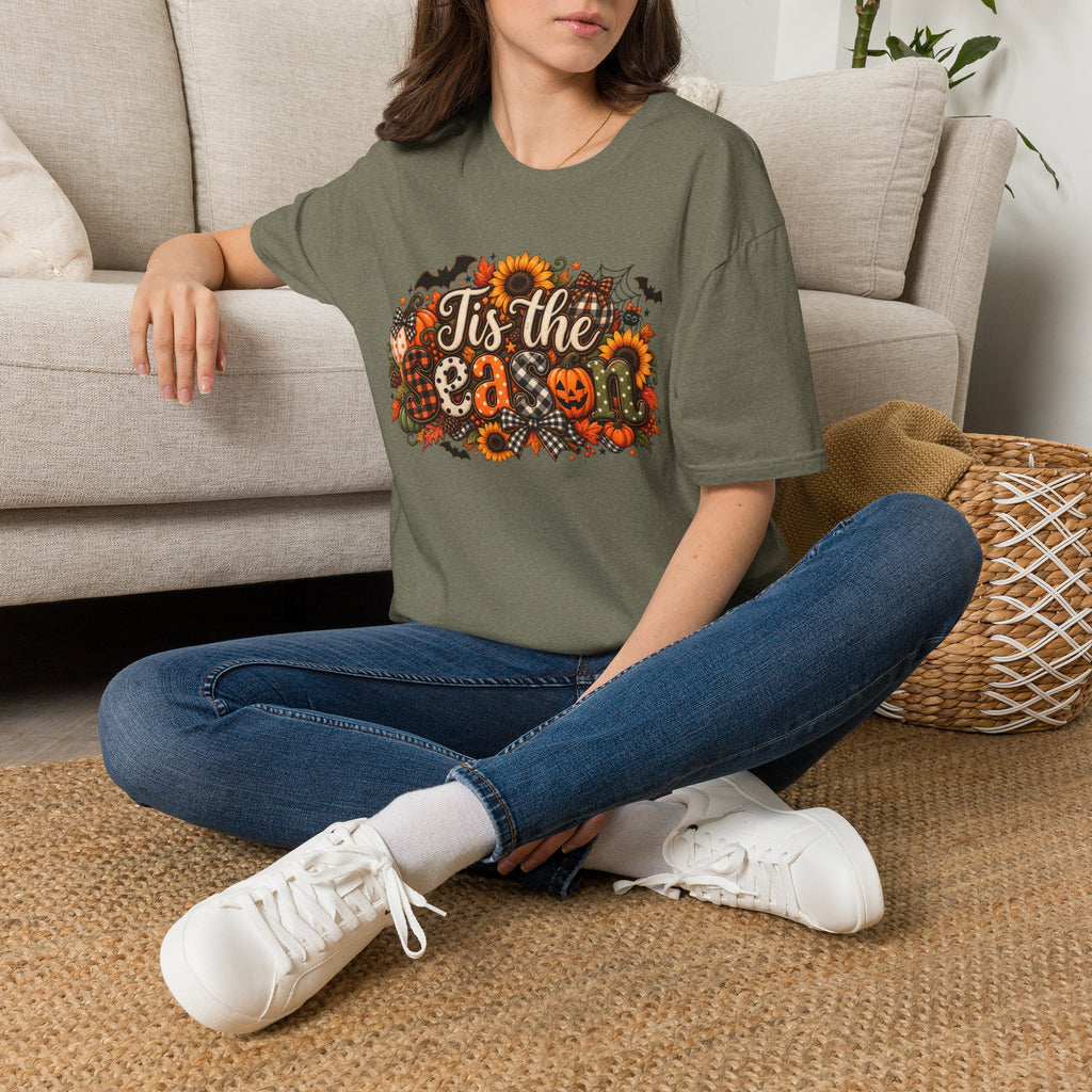Halloween T-Shirt — "Tis the Season" Pumpkin & Sunflower Fall Graphic