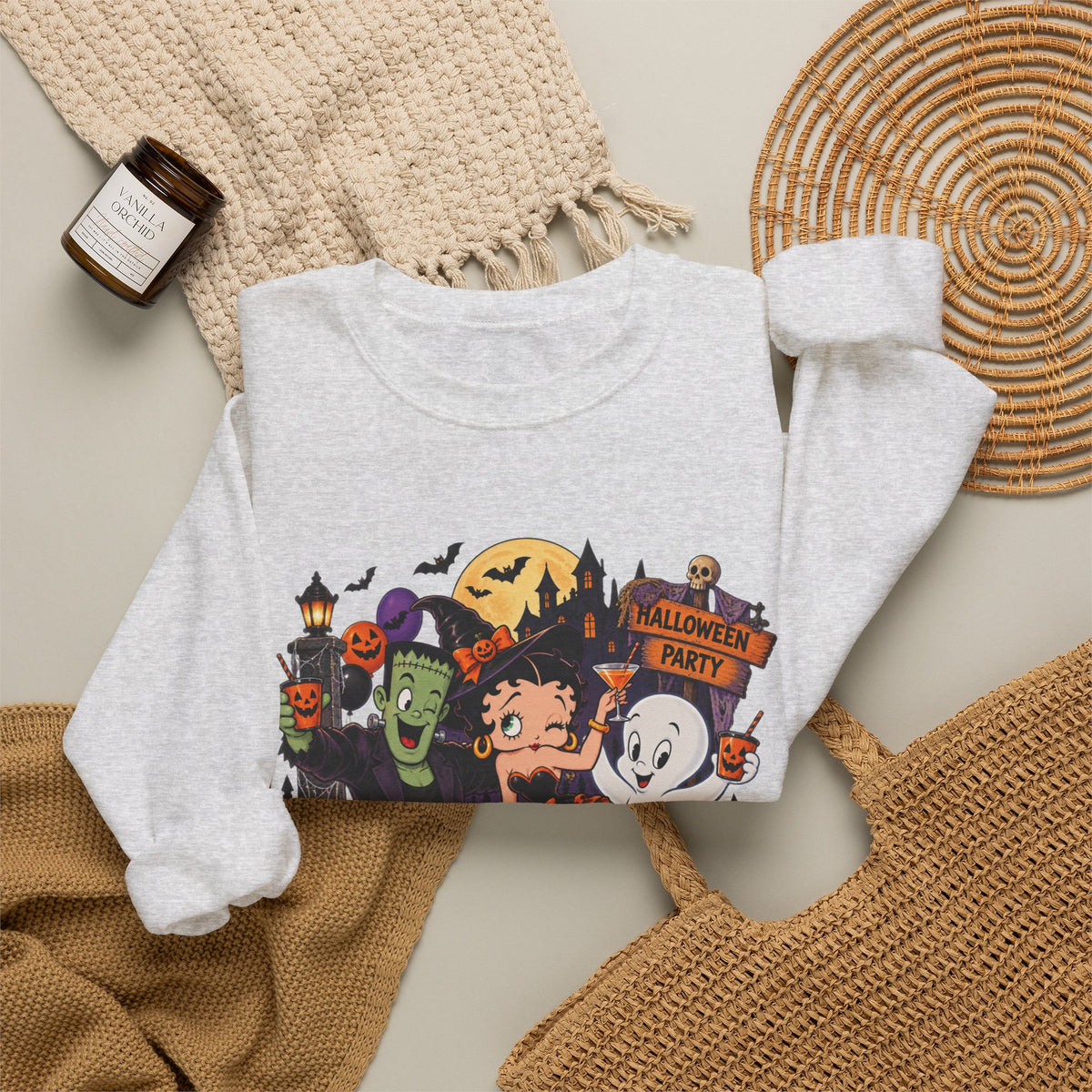 Halloween Betty Boop Crewneck Sweatshirt — Retro Spooky Cartoon Graphic
